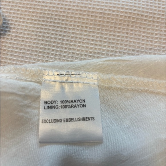 Princess Polly Ivory Ruffle Romper - Picture 7 of 8